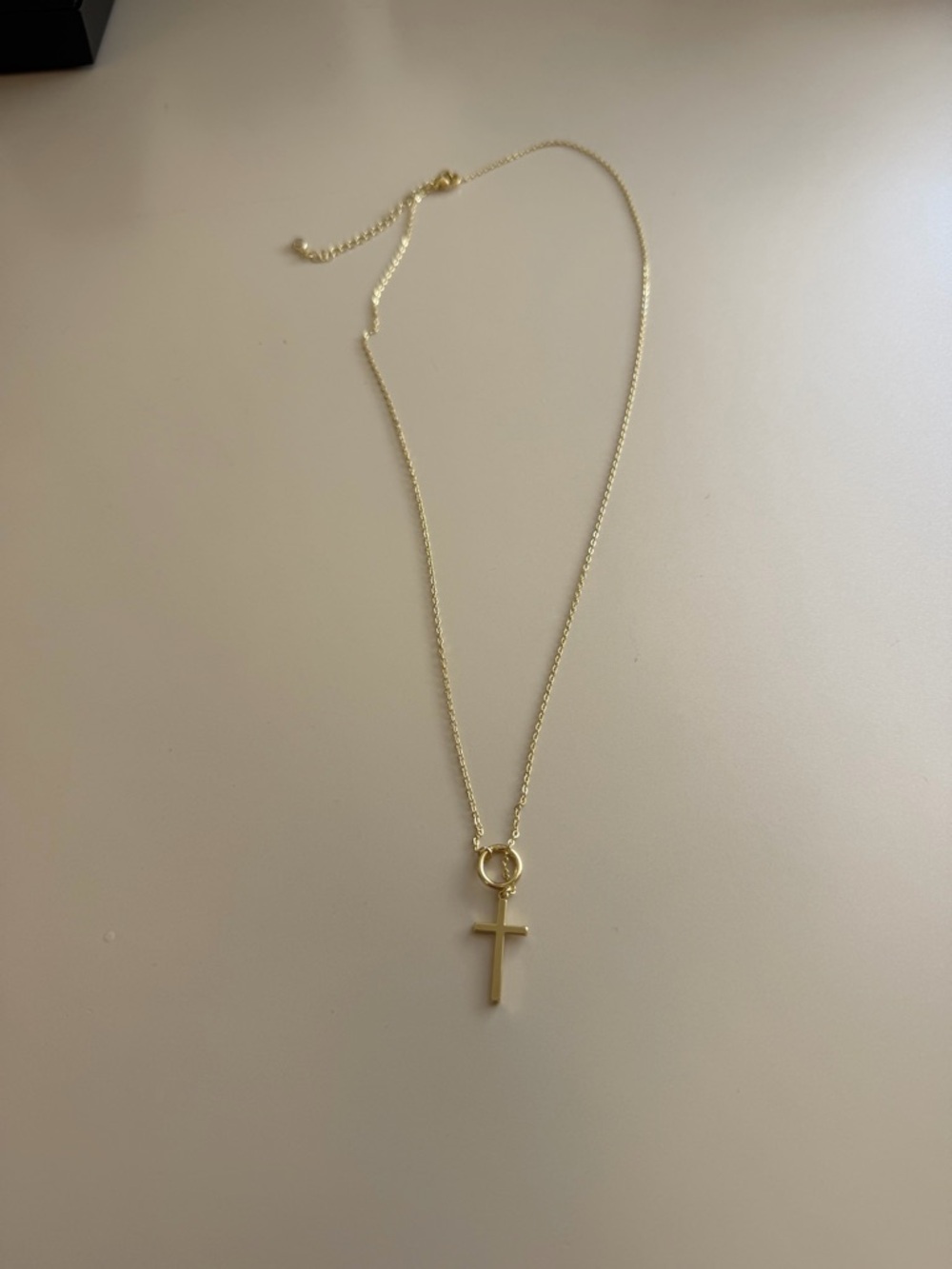 Source Unknown Gold Cross Pendant Necklace - Gold